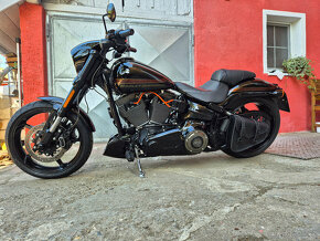 Harley Davidson Breakout CVO Pro Street - 5