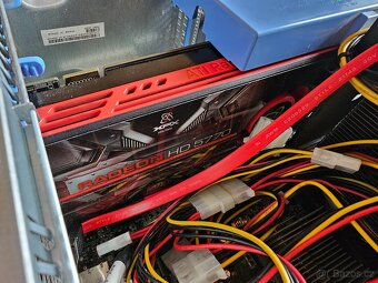 PC Dell - komplet bez HDD bedna je včetně barevného displeje - 5