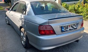 Honda acord 1,8 100kw 2002 - 5
