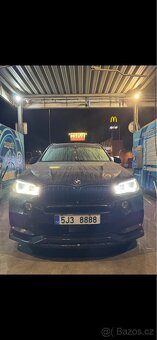 BMW X5 F15 4.0D - 5
