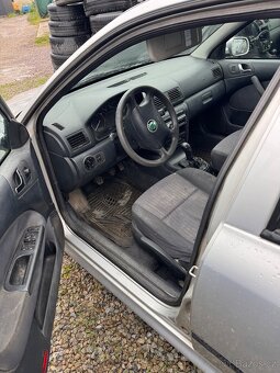 Škoda Octavie combi 1.9tdi 81kw - 5