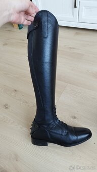 Nové vysoké boty - 5