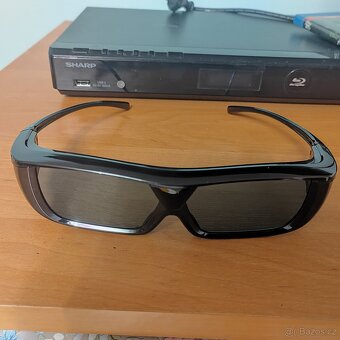 LCD televize Sharp Aquos 3D 60" - 5