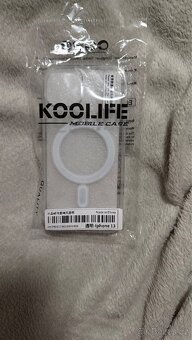 iPhone 13- 256 GB bílý - 5