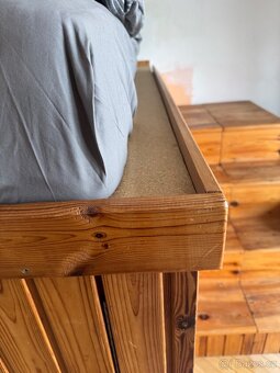 Postel s úložným prostorem - 5