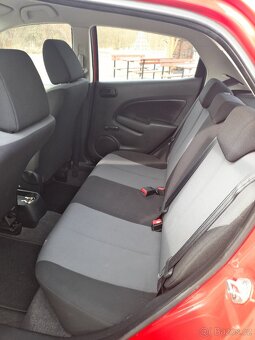 Mazda 2 - 5