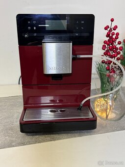 Kávovar Miele CM5300 - 5