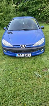 Peugeot 206 benzín1.4 55kw - 5