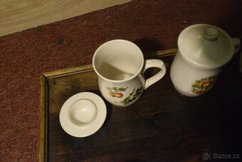 Porcelánové hrnky s víčky + kalabasy na maté (sada) - 5