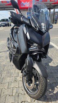 YAMAHA X-MAX TECH MAX 125 - 5