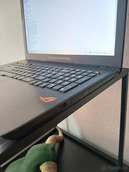 Asus ROG, i7-7700HQ 2.80GHz, 16GB RAM, 256GB SSD+1TB HDD, 4G - 5