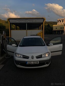 Renault megane 2 kombi 1.6. 82kw 2007 - 5