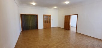 Pronájem bytu 2+1, 86 m2, v Jindřichově Hradci - 5