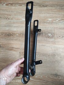 JAWA Travel 125/810, 250/597 - kyvná vidlicee - 5