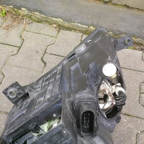 xenony vw passat b6 3C pravy levy 05-07 - 5