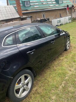 Volvo V40, 1,6 - 5