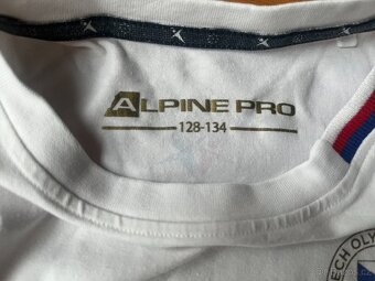 Prodám balíček triček vel.128/134 - 5