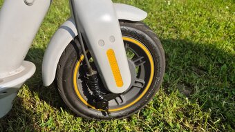 Koloběžka Ninebot MAX G30LE - 5