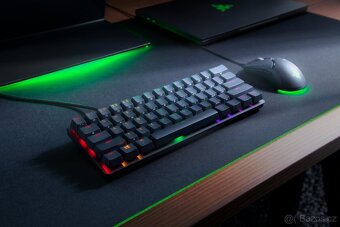 Razer Huntsman Mini (Purple Switch) - 5