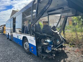 Setra S 415 LE BUSINESS Bluetec 6 Havarovaný s SPZ - 5