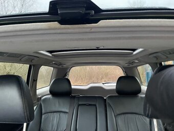 Grandis 2.4 benzín LPG .209000 km. - 5