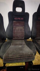 Crx sedacky - 5