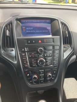 Opel Astra sports tourer - 5