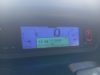 Citroen C4 Picasso 1,6 I - 5