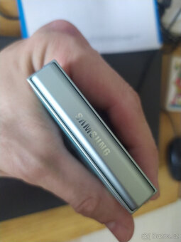 Samsung z flip 6 , 3x pouzdro , 12 GB RAM, 256 GB úložiště - 5
