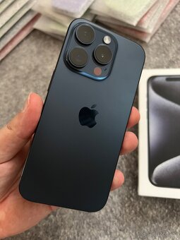 iPhone 15 PRO 128Gb top stav, 99% baterie - 5