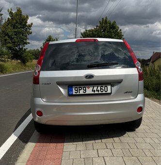 Ford Fiesta 1.4 - 5