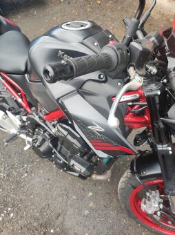 Motorka Kawasaki - 5