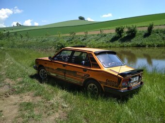 Škoda 105, bez koroze, unikátní vzhled, alu kola kopretiny - 5