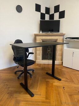 AlzaErgo výškově nastavitelný stůl 140×70cm - Málo používaný - 5