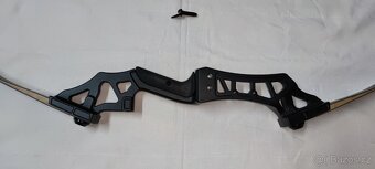 Lovecký luk 60 30 LB - 5