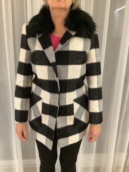 Dámský vlněný kabát - 5