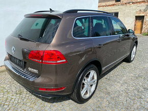 VW TOUAREG 3.0 TDI 6V 180kw,r.v.2012,2.maj,pružiny,serviska - 5
