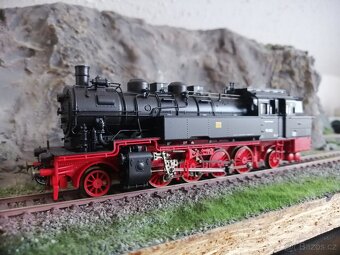 Roco BR 93 přípr.dig - 5
