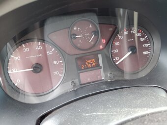 Citroen Berlingo 1.6i 2009 7místný - 5