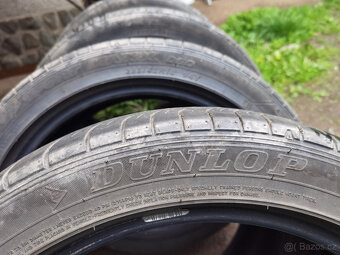 Letní Dunlop 235/45/18 - 5