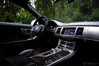 Jaguar XF Sportbrake - 5