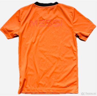 Krásné klučičí sportovní tričko/dres Adidas vel.128 - 5