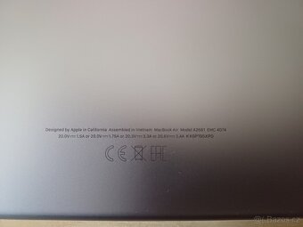 MacBook Air 13" M2 Ram 8GB disk 256GB - Vesmírně šedý CZ - 5