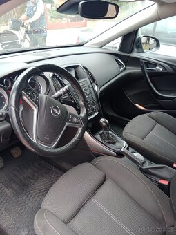 Opel Astra J 2.0 diesel - 5