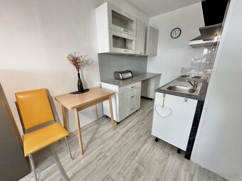 Pronájem bytu 2+kk, 40 m² – Františka Malíka, Most - 5