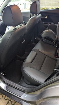 Prodám Kia Niro 1.6 GDi HYBRID, 104 kW, r.v. 2021 - 5
