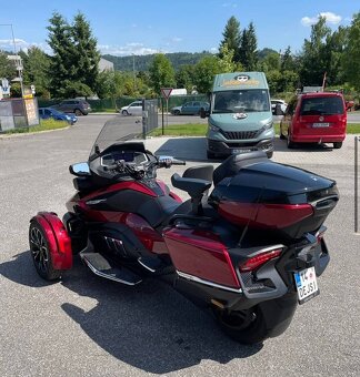 Can-Am Spyder RT 1330 LTD - 5