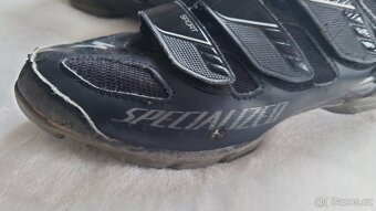 Specialized tretry velikost 39 - 5