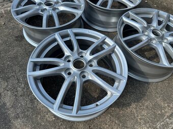 Mazda mx5 NC kola - 5