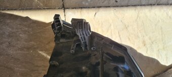 Pravé světlo Octavia 3, FL - 5